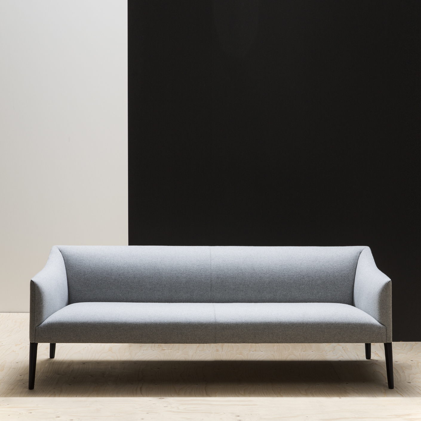 Couvé three-seater