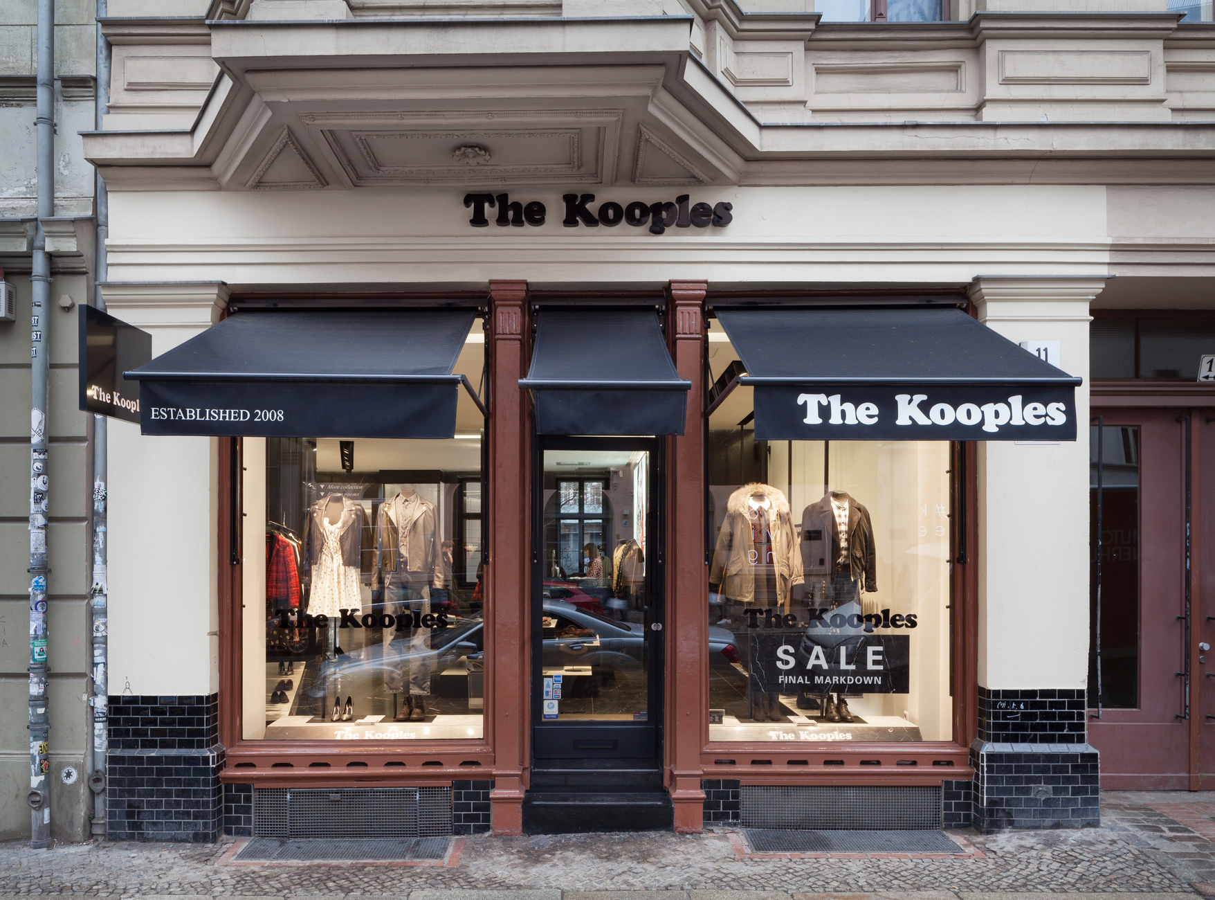 Kunden-Psychologie: Welche Rolle die Beleuchtung bei der Kaufentscheidung spielt, haben Experten im Auftrag des Leuchtenherstellers Zumtobel herausgefunden.