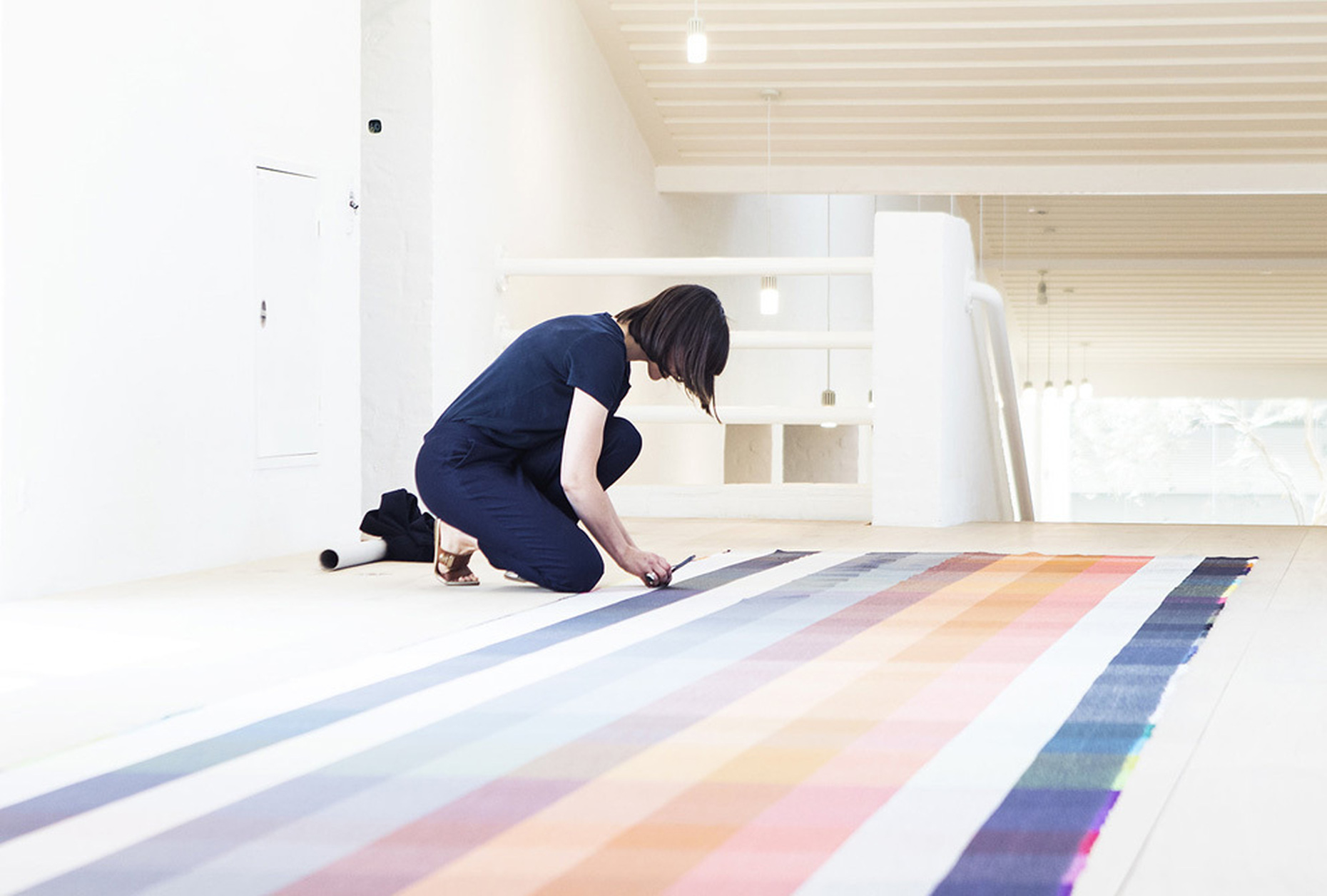 Farbmuster des Möbelstoffs„Steelcut trio“ von Frans Dijkmeijer und Giulio Ridolfo.