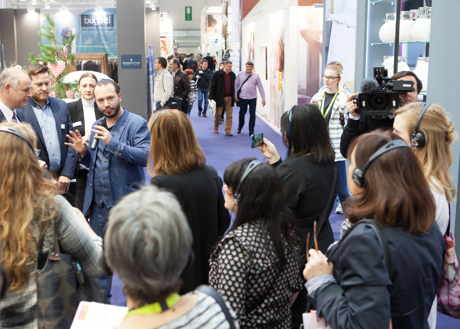 In Frankfurt am Main, Heimtextil once again offers specialist lectures, presentations, competitions, evening events and expert tours as an international platform for textile trends.