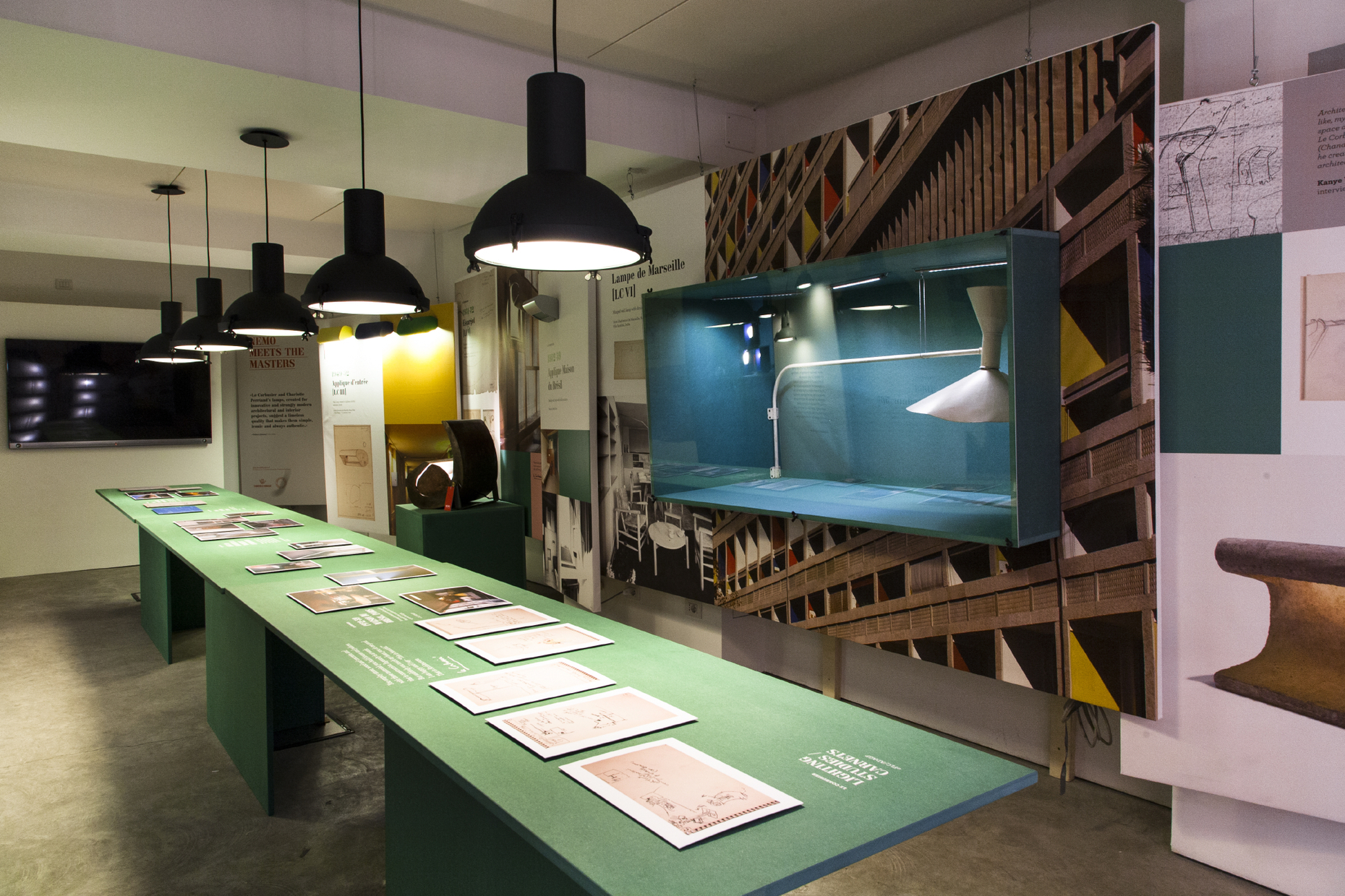 2015 inszenierte Nemo seine Forschungsbemühungen um Charlotte Perriand und Le Corbusier mit der Ausstellung „La Luce“ im Mailänder Showroom.