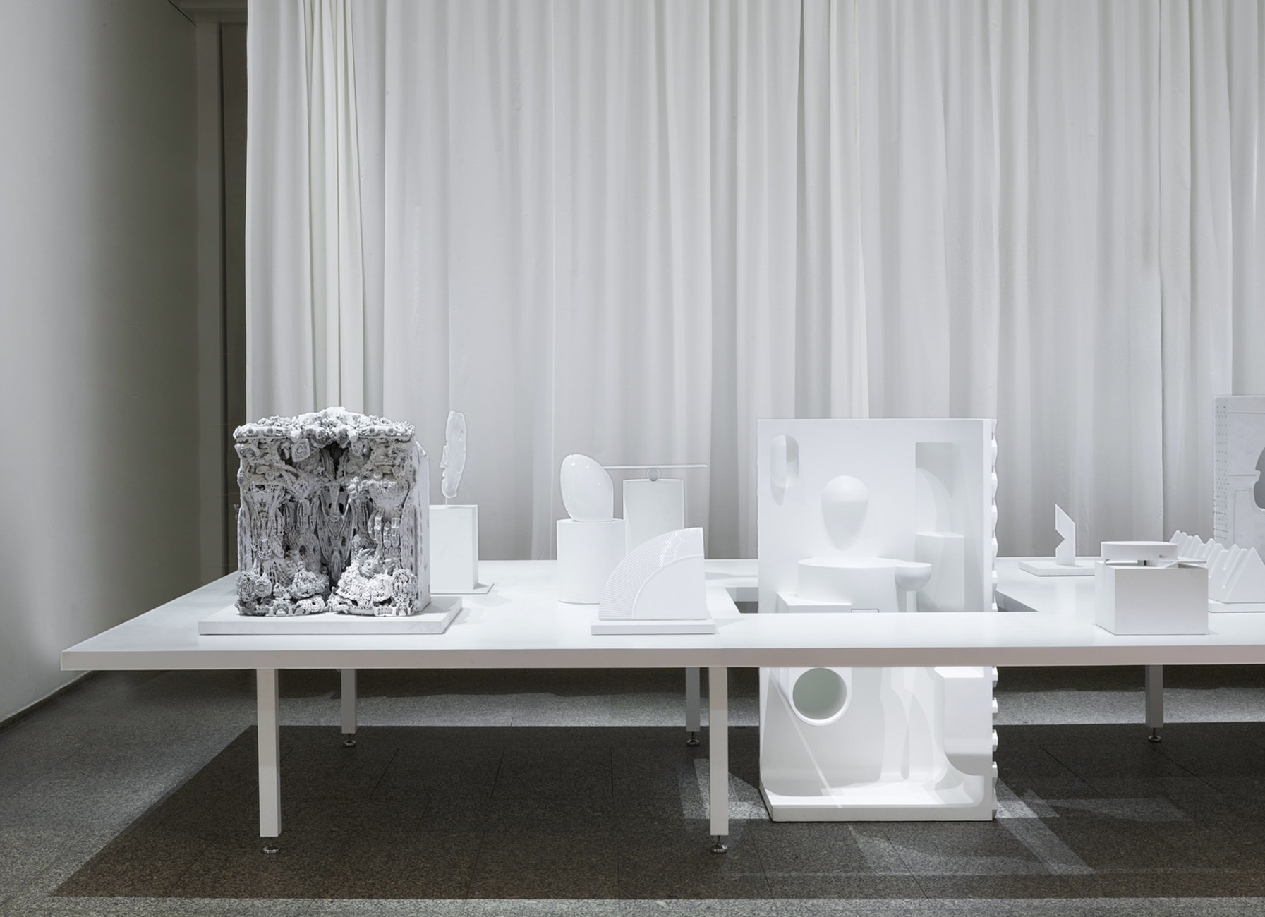 For the 125th Birthday Laufen presented in "A Curated Art Show. What?" the core points of the company - translated into sculptures by well-known designers and architects.