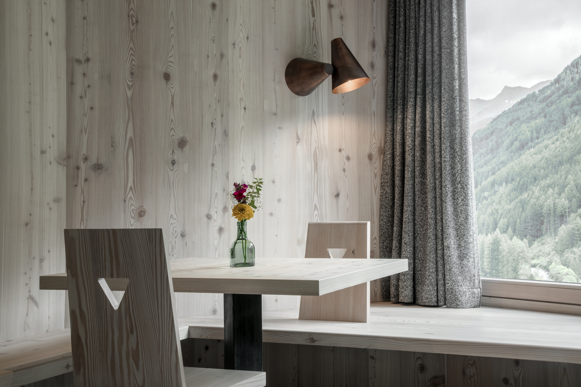Pedevilla Architekten, Hotel Bühelwirt; Ahrtal, Südtirol, Stylepark