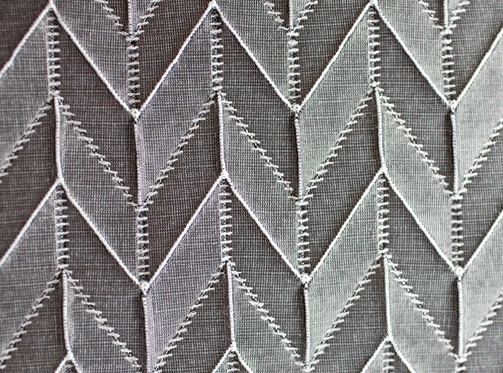 Jacquardfabric "Origami 7.0 270791" by Gebrüder Munzert GmbH & Co KG.