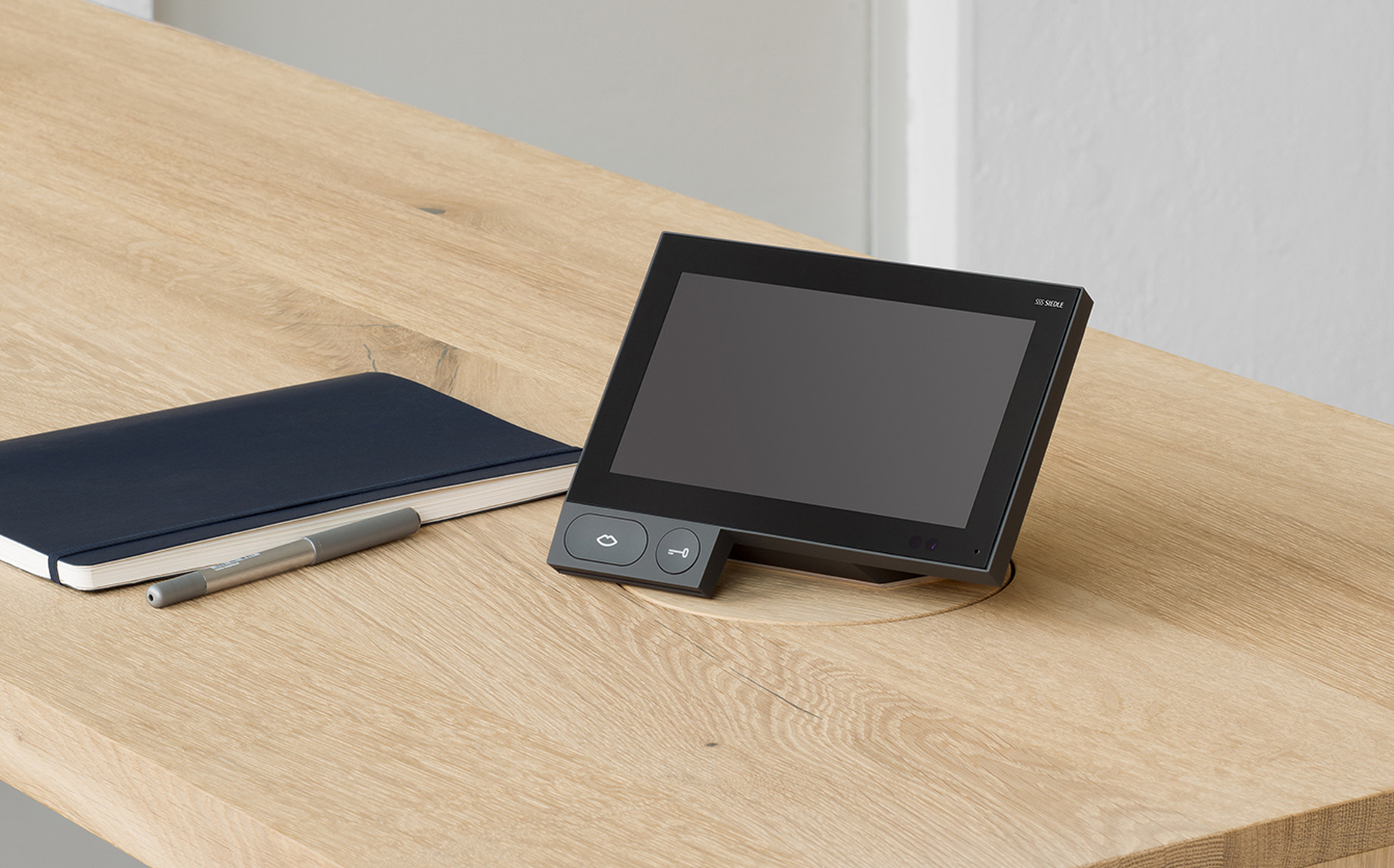 Siedle Axiom, e15 Wire Management, Stylepark