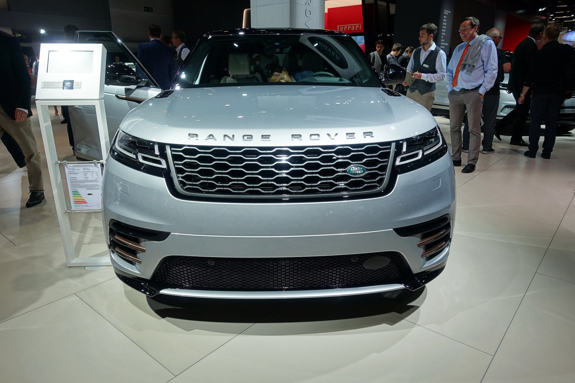 Stylepark Range Rover Velar IAA2017