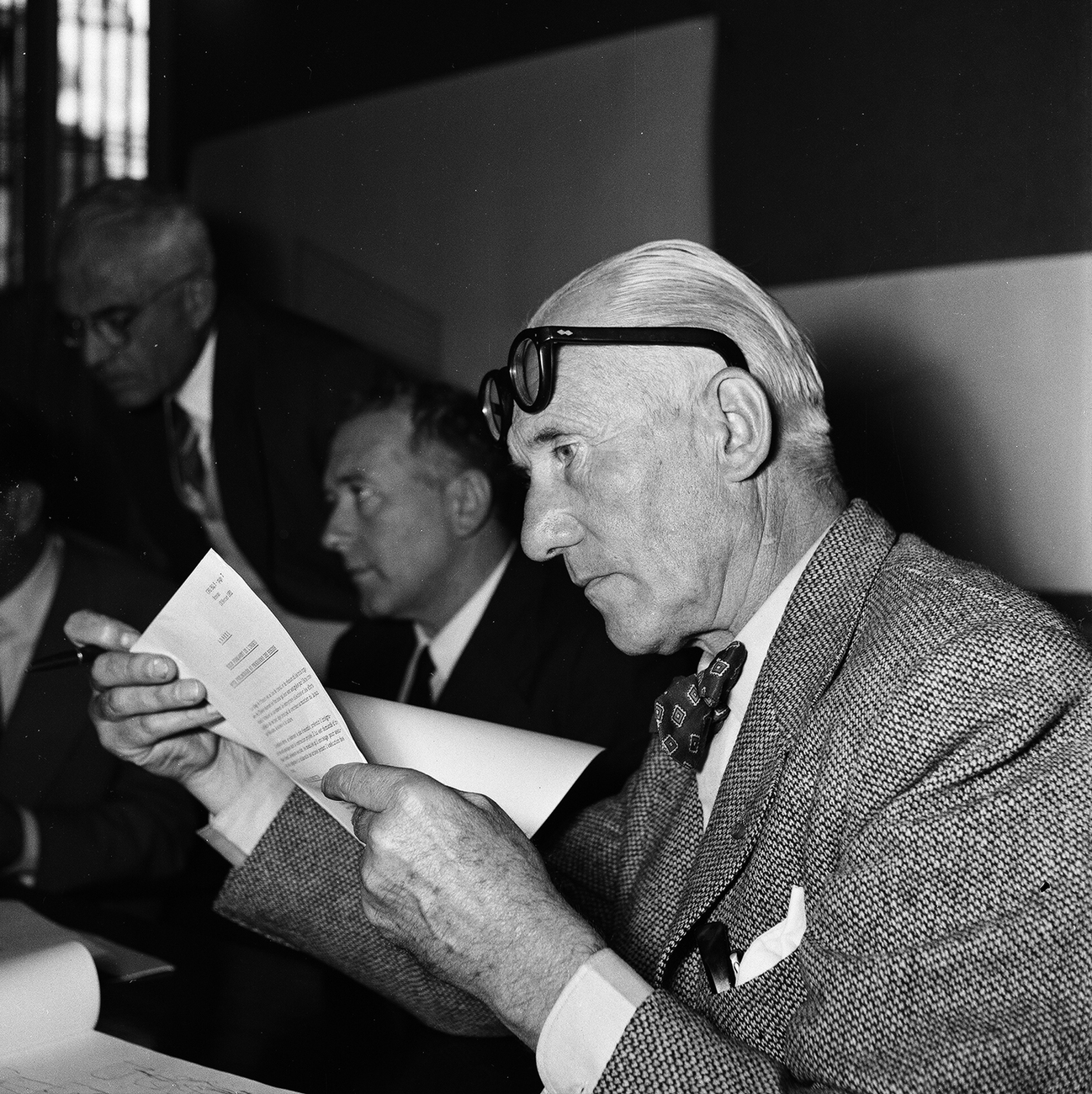Le Corbusier belonged to the Advisory Committee of Architects, who advise the creators of the UNESCO headquarter in Paris.