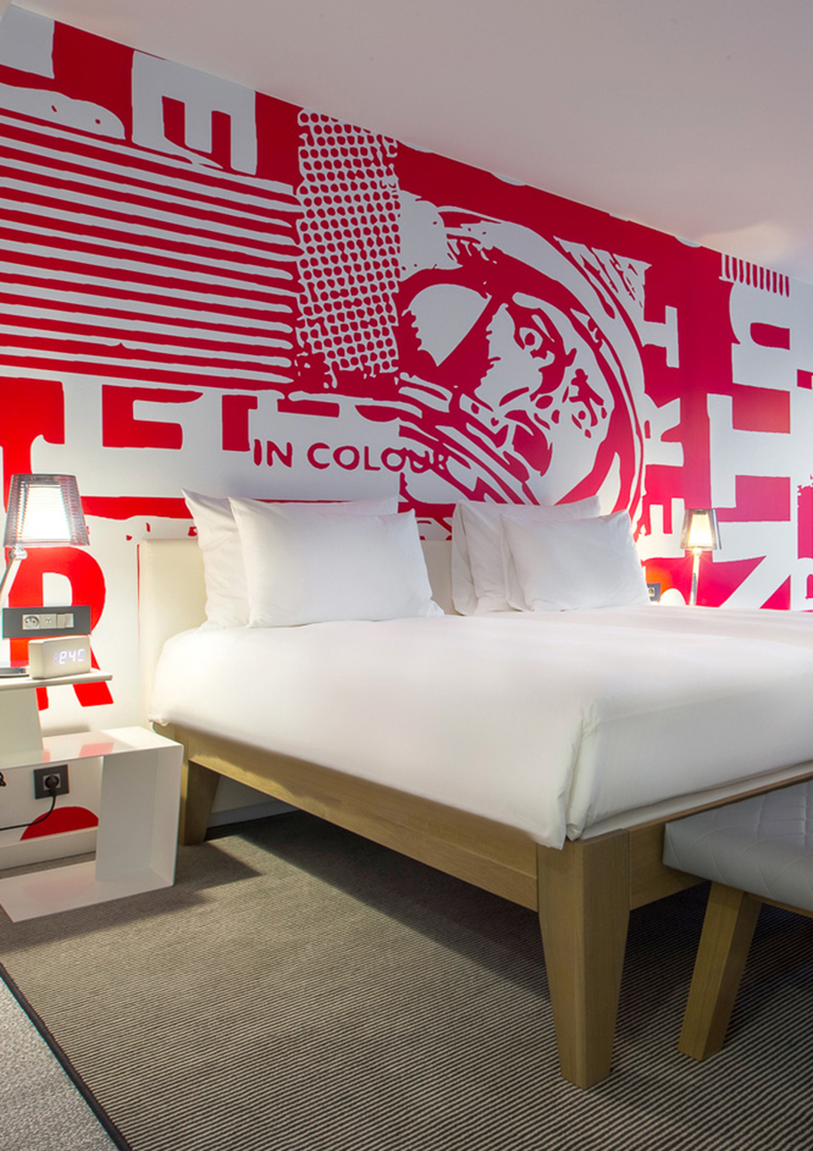Stadt der Comics: Die Zimmer des Stadthotels in Brüssel sind mit Arbeiten der Comiczeichner Wauter Mannaert und Max De Radigues versehen.