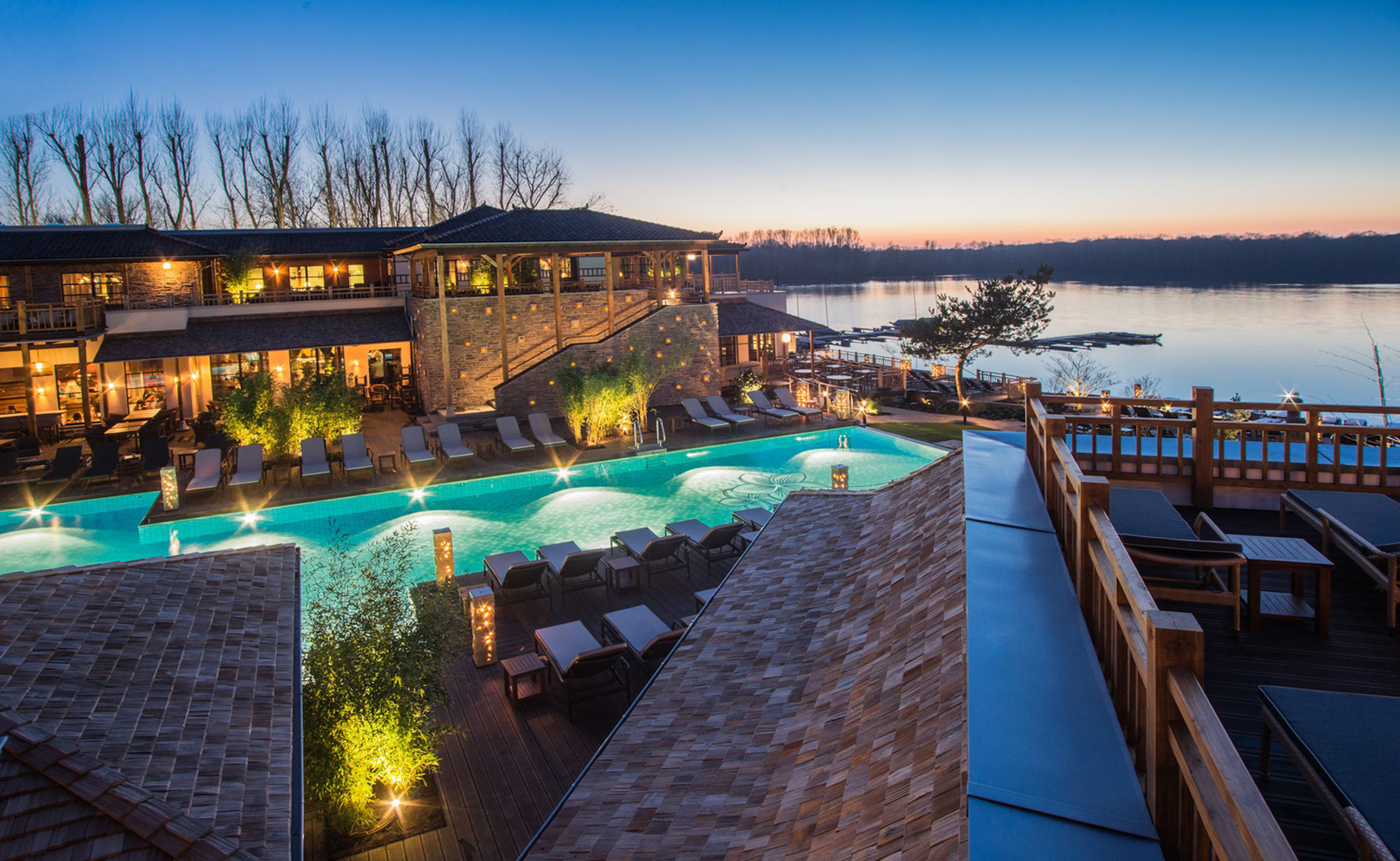 Das Vabali Spa mutet im Düsseldorfer Osten auf 20.000 Quadratmetern wie ein Ferienresort auf der indonesischen Südseeinsel an.