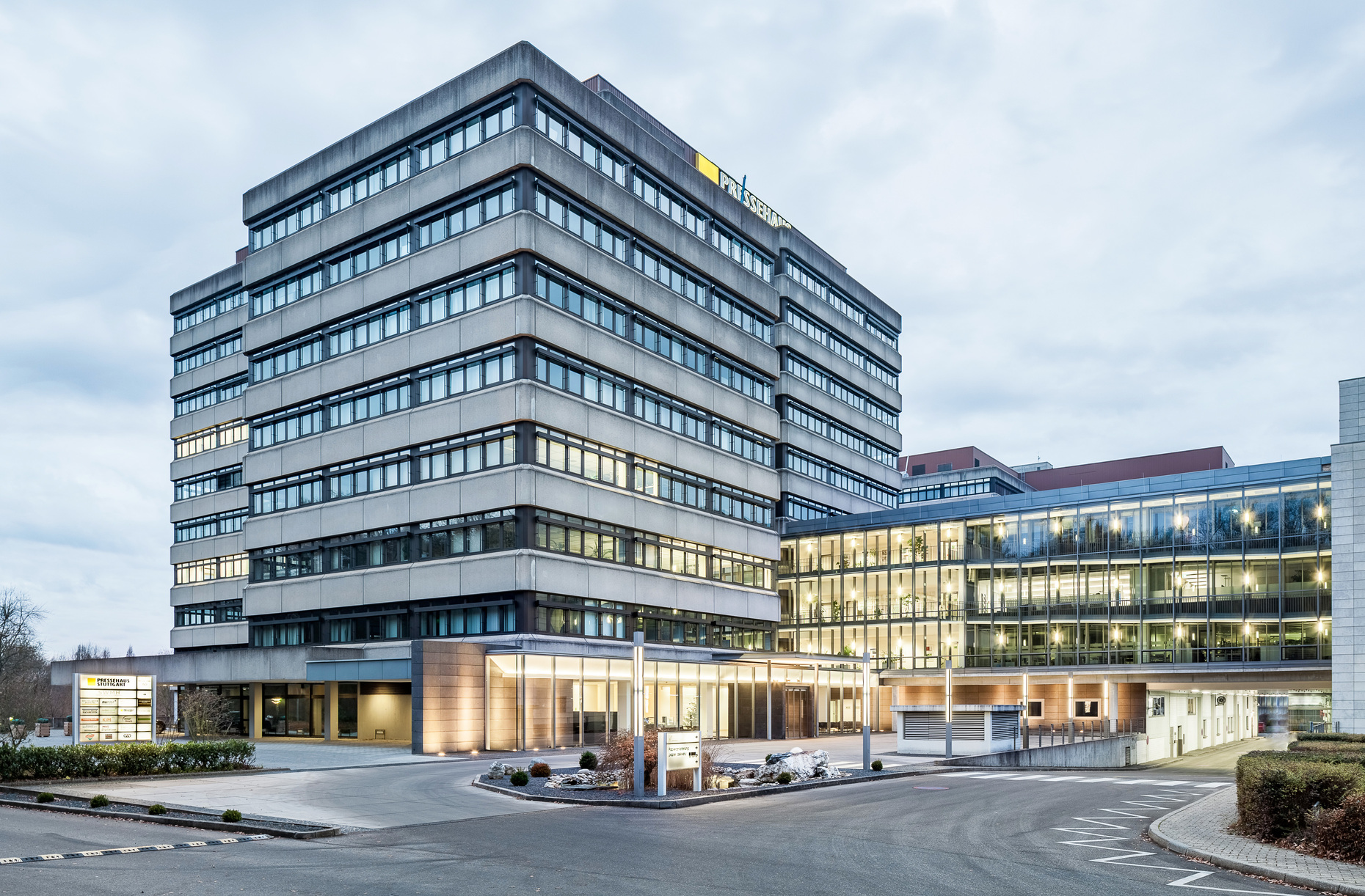 Waldmann provides for the right light in the newsroom of the Stuttgarter Zeitung and Stuttgarter Nachrichten.