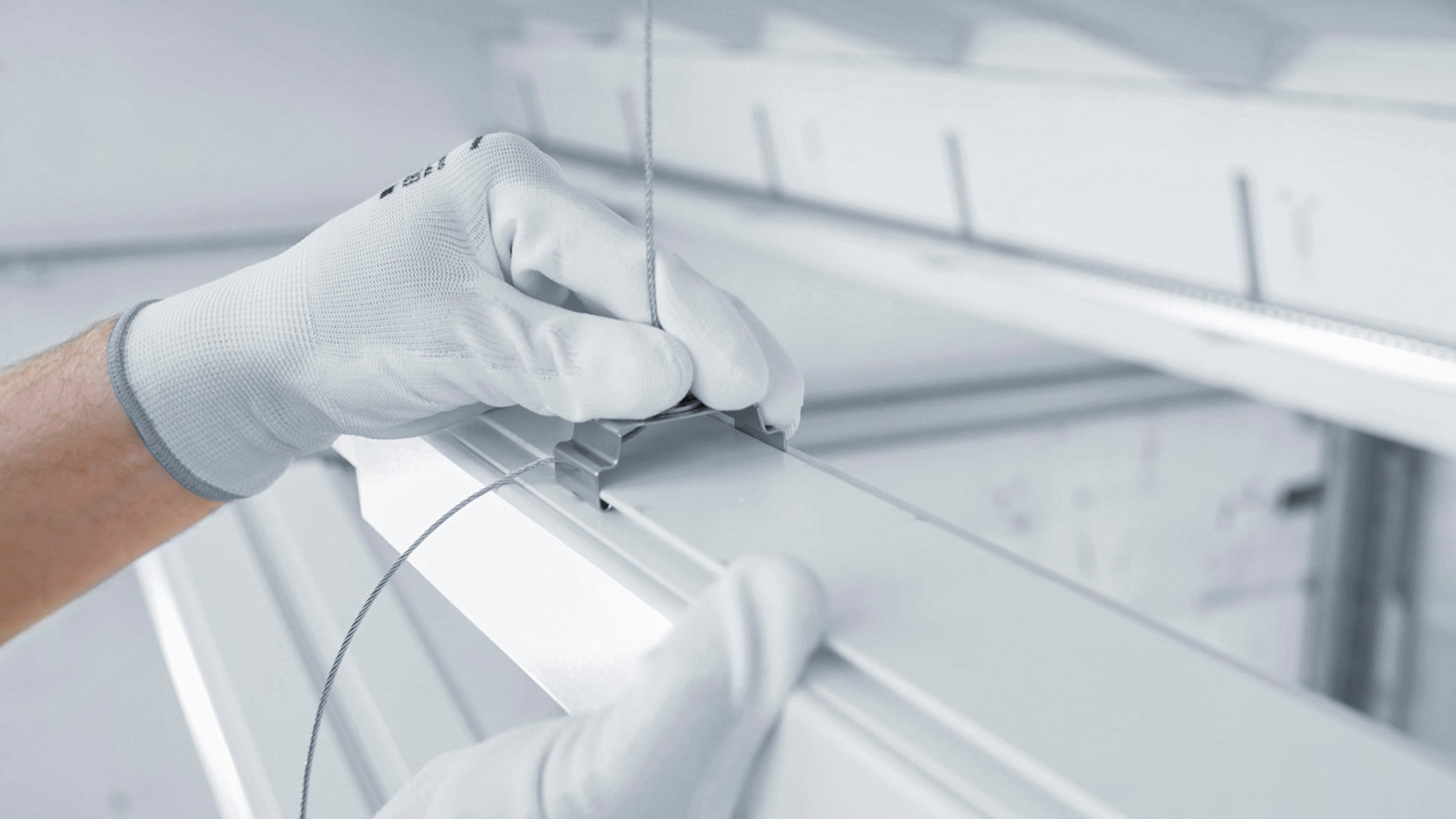 “Trinos” is always well-protected – the system allows for strip lights to be used in the kinds of industrial location where requirements are always stringent.