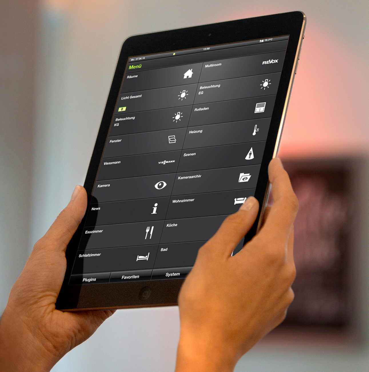 In addition to being able to control all functions using the fields on the Gira Control 19 Client all processes can be monitored by Smartphone or tablet PC.