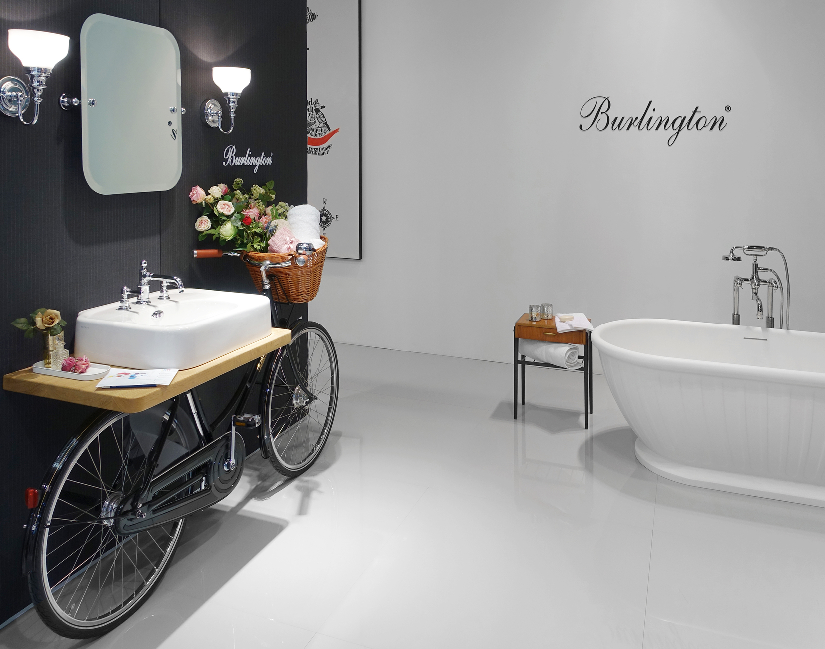 Fahrrad und Blumen: Burlington renoviert das klassische englische Bad-Design.
