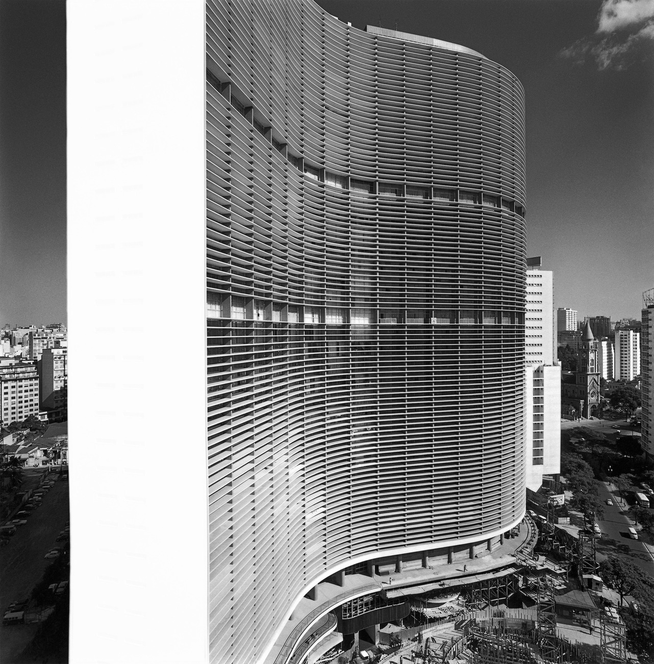 Marcel Gautherot, Rio de Janeiro, Oscar Niemeyer, Copan building