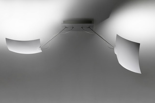 2 x 18 x 18  von  Ingo Maurer