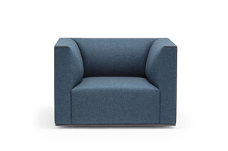 Grand Raglan armchair  by  Andreu World