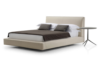 RICHARD Bed  by  B&B Italia