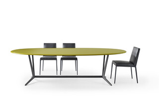 ASTRUM  by  Maxalto
