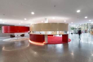 Sparkasse Regensburg 6401. Red Fire, 6501. Cream  von  KRION