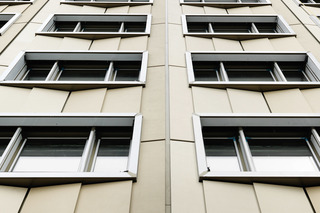 concrete skin, BayWa Munich  by  Rieder