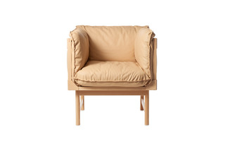 Bleck easy chair  by  Gärsnäs