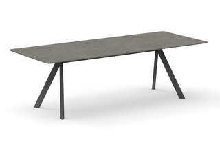 Atrivm Outdoor rechteckiger Esstisch C225  von  Expormim