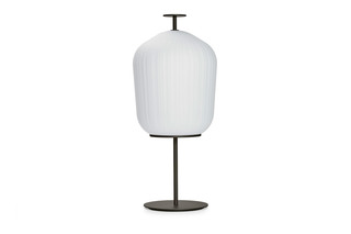 Plissée Floor Lamp  by  ClassiCon