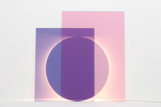 COLOUR  von  e15