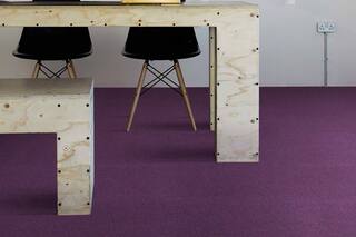 Heuga 725  by  Interface