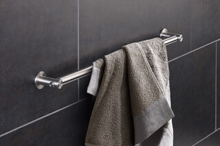 Towel rail HS20-55-600V  by  PHOS