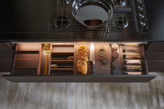 Hi-Line 6 Frame Door  von  Dada