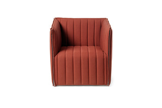 Kvilt easy chair  by  Gärsnäs