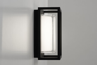 Montur M  von  Delta Light