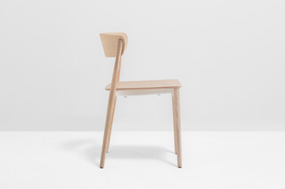 NEMEA 2820  by  Pedrali