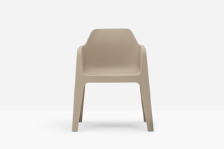 PLUS 630  by  Pedrali