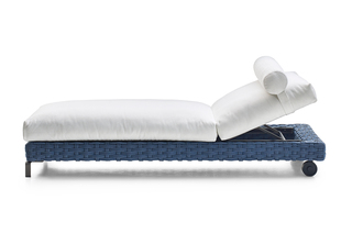 RAY OUTDOOR FABRIC Sonnenliege  von  B&B Italia