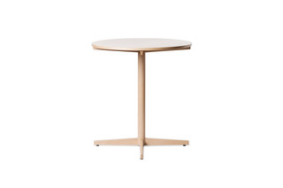 TAK Pedestal table  by  Gärsnäs