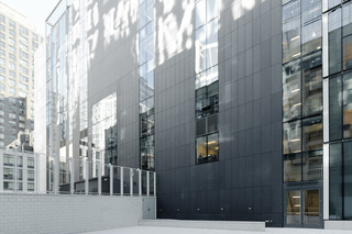 concrete skin, Collegiate School  by  Rieder