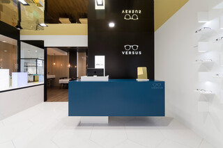 Showroom Optica 7701. Atlantic Blue Star, 0507. Ebano Nature, 1100. Snow White, 4102. Extreme Light  von  KRION