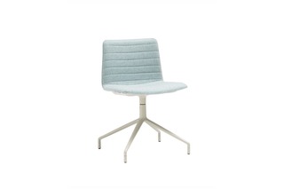 Flex chair  by  Andreu World