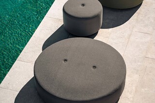 DOUBLE pouf  von  Roda