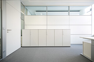 Schrank- und Regalsysteme  von  gumpo