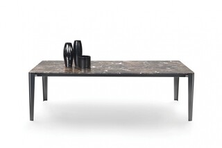 Iseo  von  Flexform
