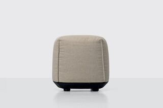 Brioni Outdoor Pouf  von  Kristalia