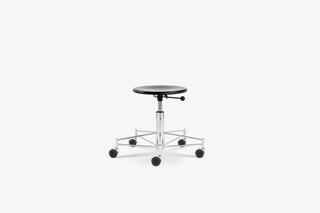 SBG 43 Swivel Stool  by  Wilde + Spieth