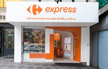 Carrefour Express Madrid 6301. Fruit, 4102. Extreme Light