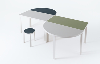 L-Leg table