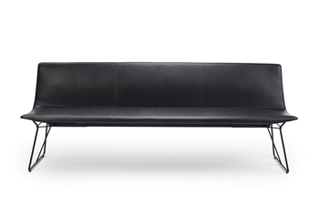 Amelie Bench mit Drahtgestell