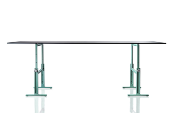 BRUT höhenverstellbarer Tisch