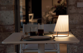 Cone Small table lamp